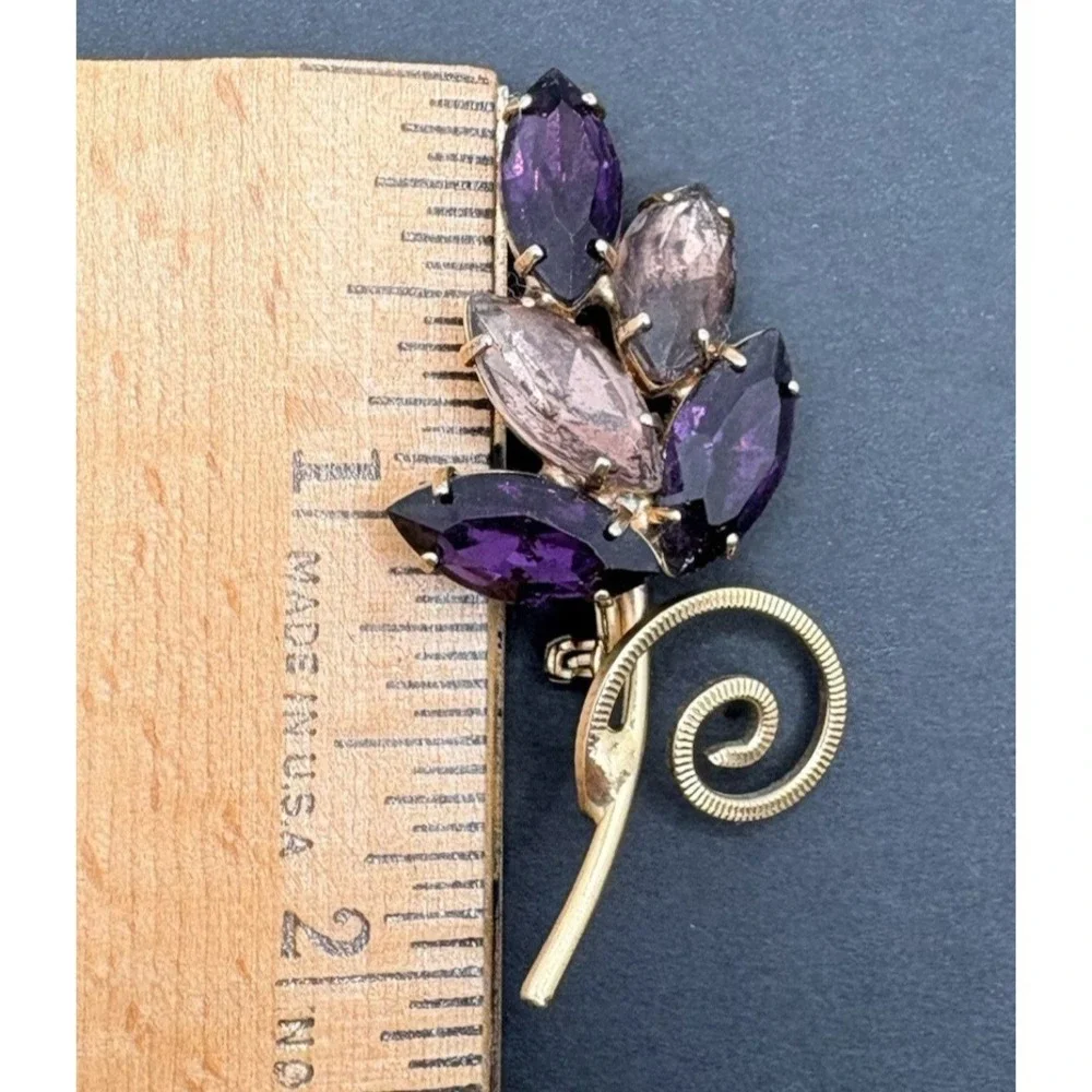 Vintage Purple Marquise Crystal Flower Spray Brooch Gold Tone 2
